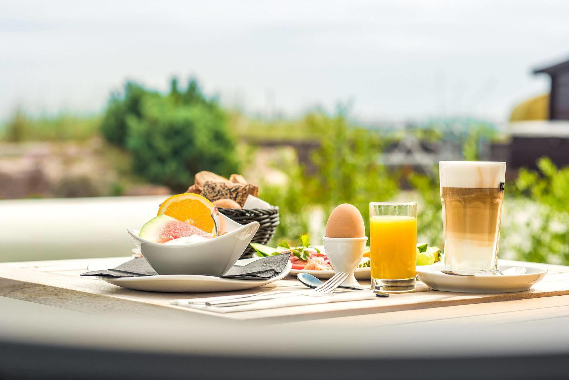 Strandhotel Luv Timmendorfer Strand Εξωτερικό φωτογραφία