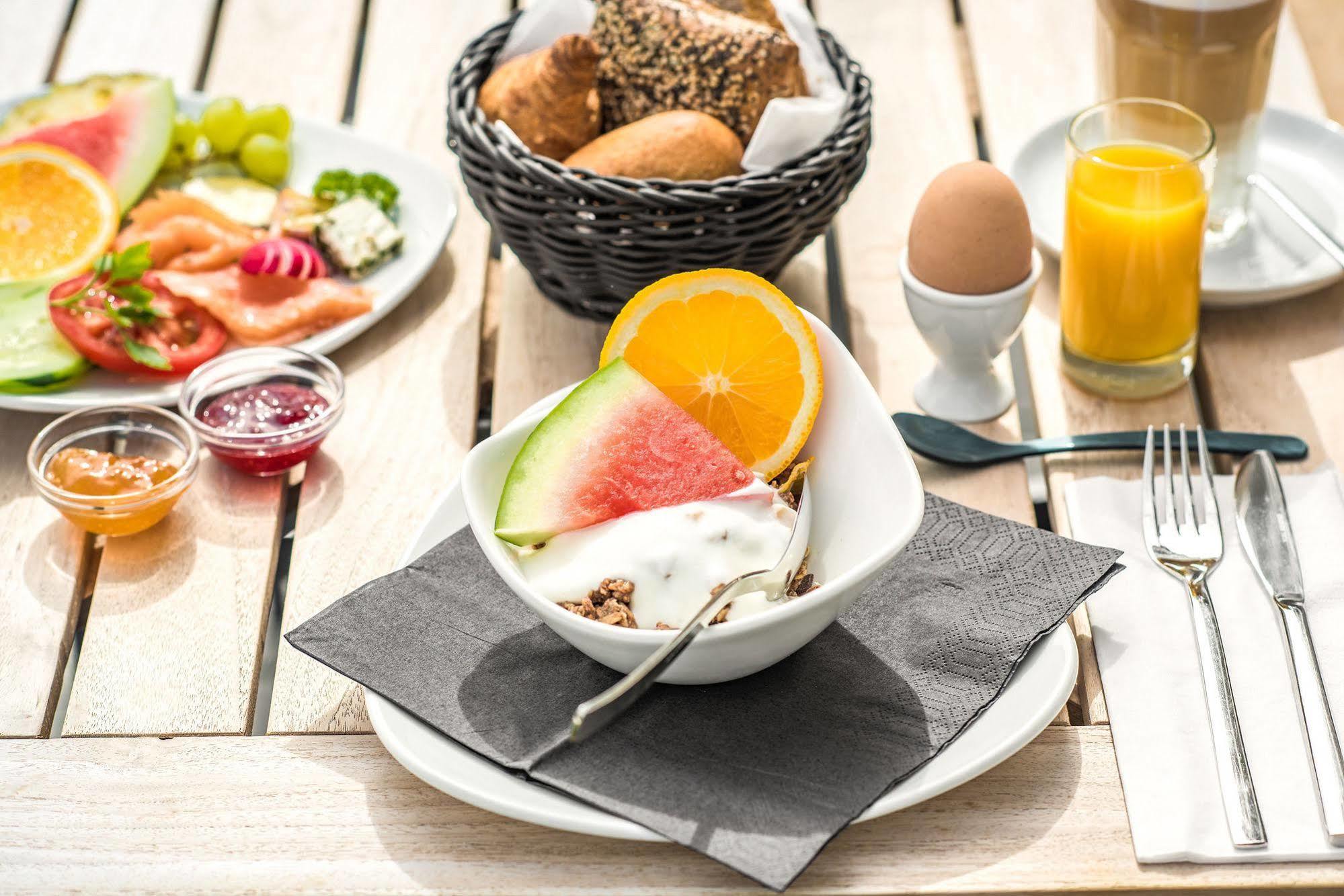 Strandhotel Luv Timmendorfer Strand Εξωτερικό φωτογραφία